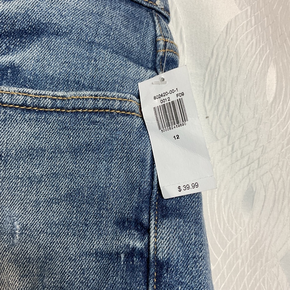 Old Navy O.G. straight 3 in inseam high rise shorts 12 NWT - Picture 3 of 9